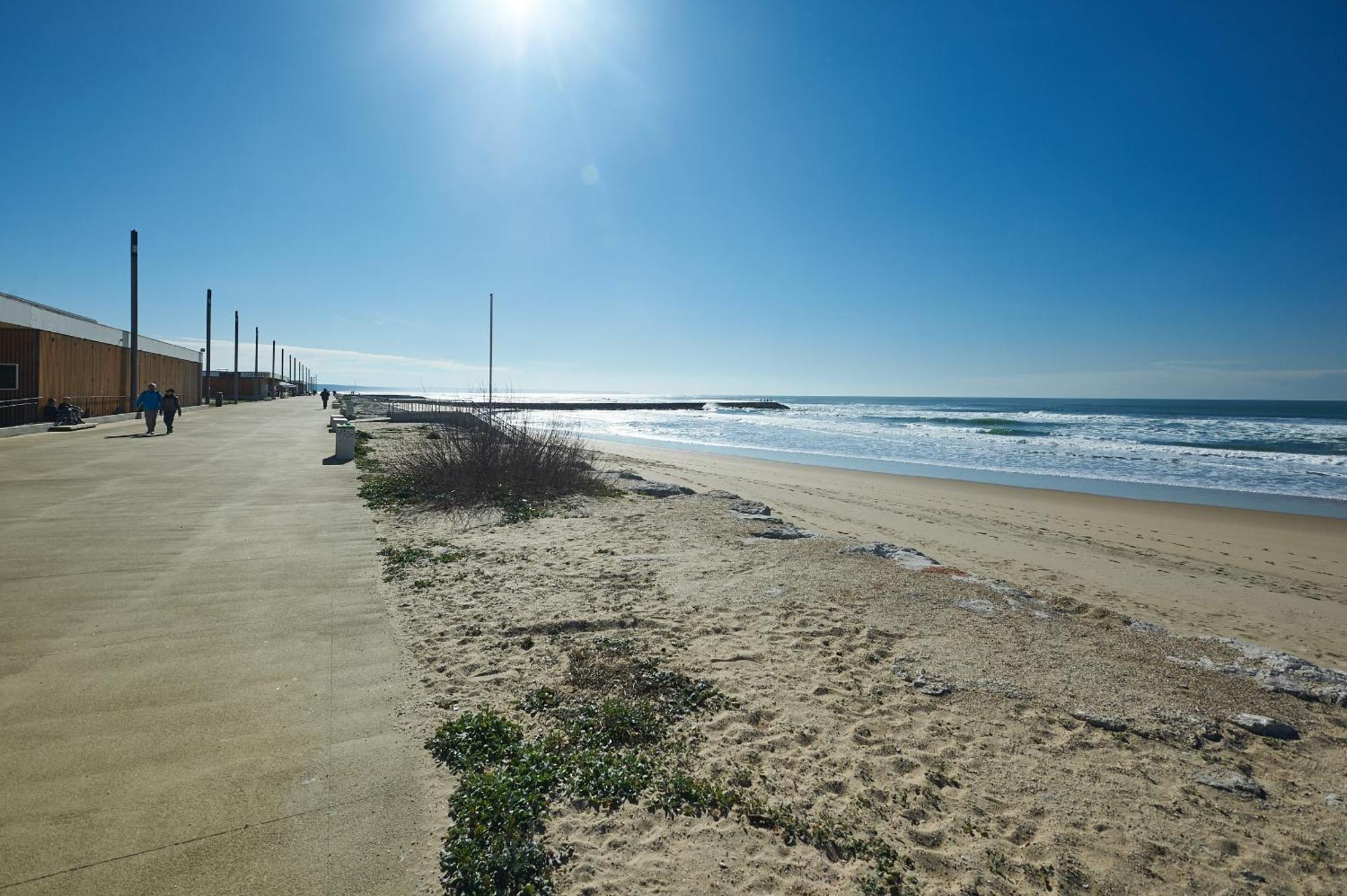 Beguest Beachfront Apartment Caparica Lisbon كوستا دا كاباريكا المظهر الخارجي الصورة