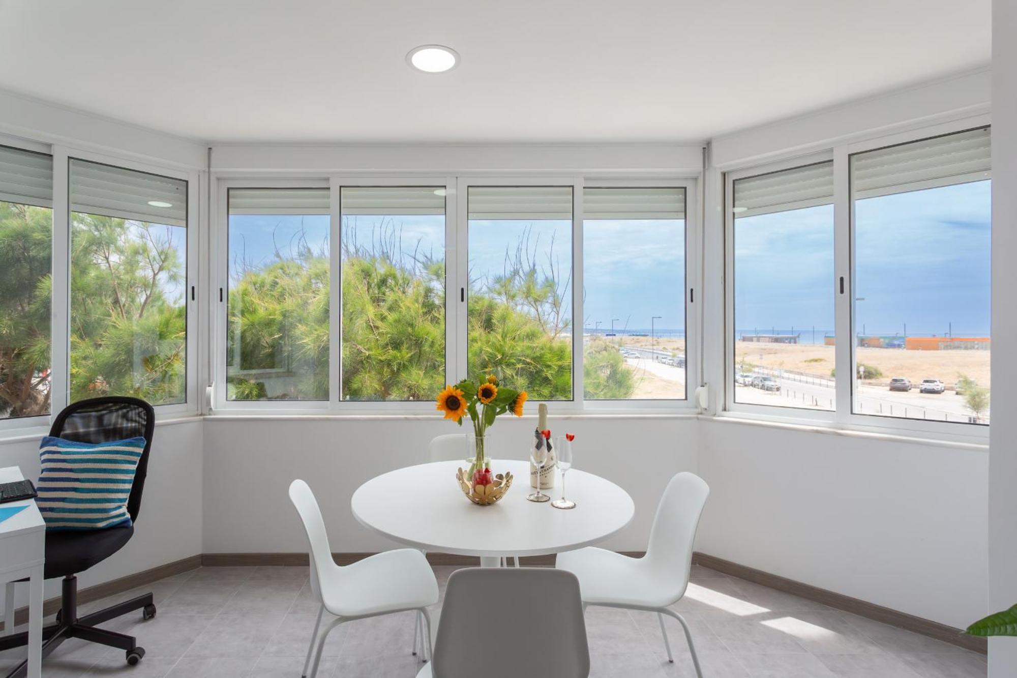 Beguest Beachfront Apartment Caparica Lisbon كوستا دا كاباريكا المظهر الخارجي الصورة